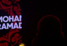 Football : Le Trophée de la CAN Maroc 2025 fait escale à Paris dans le cadre du Diaspora Tour