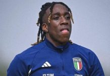 Football : Franco Tongya choisit les Lions Indomptables