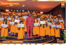 Orange Excellence+ : 50 nouveaux bacheliers récompensés pour leur mérite